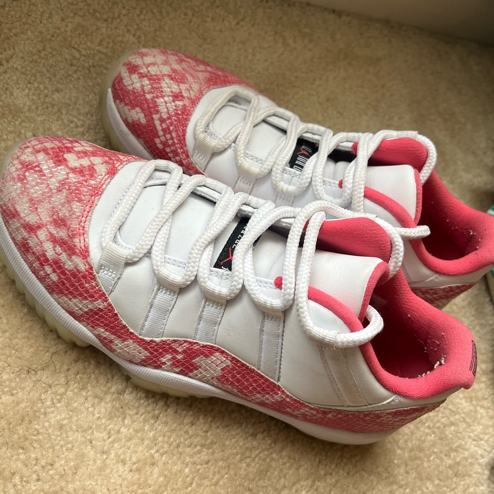 Jordan Retro 11 Pink Snakeskin